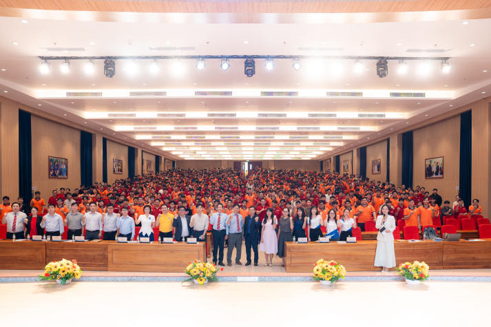 Sinh viên Viện Kỹ thuật “giải mã” kỹ năng chinh phục nhà tuyển dụng, tự tin thiết kế tương lai 8