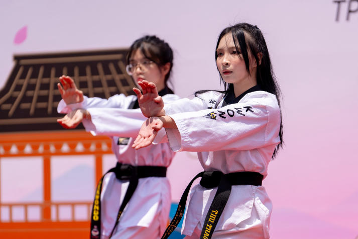 Khởi động thanh xuân: CLB - Đội - Nhóm HUTECH sẵn sàng chào đón tân binh nhập hội 165