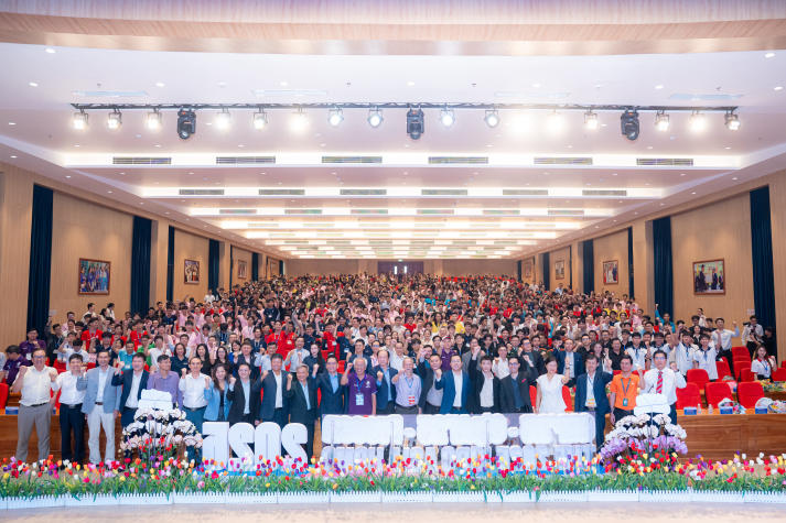 [HUTECH 31 năm] Lời khen từ doanh nghiệp - thước đo cho chất lượng nguồn nhân lực trẻ 17