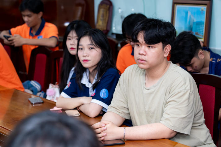 “AI Business Venture 2025” chính thức khởi động: Hành trình biến ý tưởng công nghệ thành giá trị kinh doanh 96