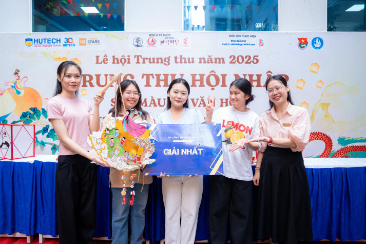 “Trung thu Hội nhập - Sắc màu đa văn hóa” tại HUTECH: Gắn kết sinh viên, lan tỏa giá trị văn hóa 155
