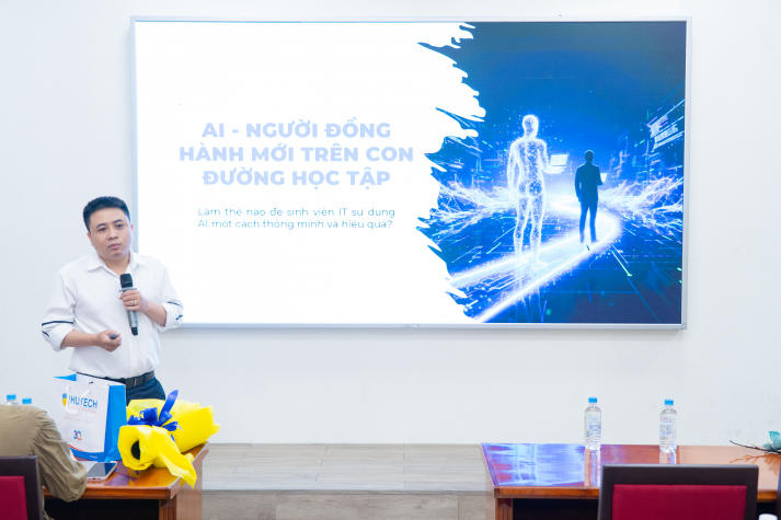 Khám phá cách học tiếng Anh hiệu quả bằng AI cùng sinh viên Khoa Công nghệ thông tin 50