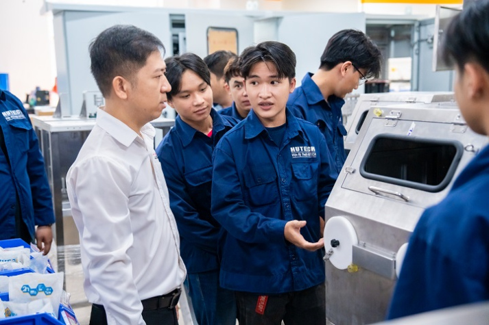 [Hướng nghiệp 2026] Kỹ thuật cơ điện tử - Ngành của những kỹ sư làm chủ máy móc, sáng tạo sản phẩm và điều khiển công nghệ 35