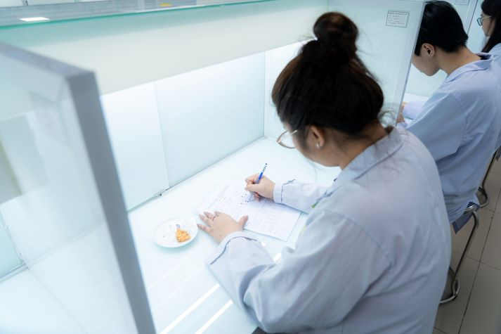 Công nghệ, dinh dưỡng và trải nghiệm: Sinh viên Viện Khoa học Ứng dụng “bóc tách” bí mật bơ sữa Hoa Kỳ 140