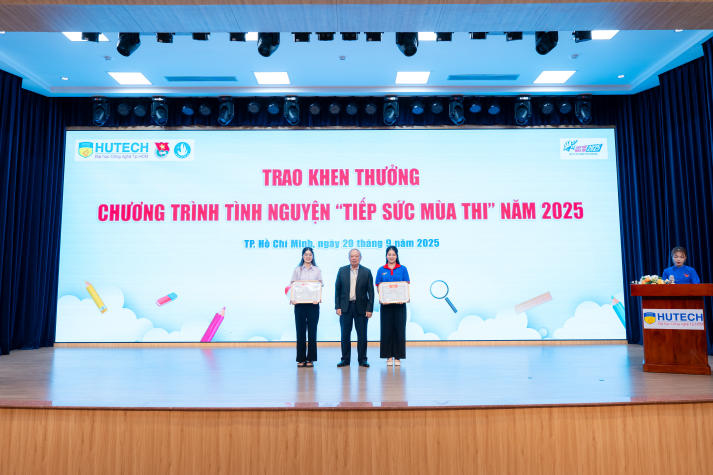 Đoàn - Hội HUTECH tổng kết hành trình cống hiến, phát huy tinh thần xung kích trong mùa hè 2025 192