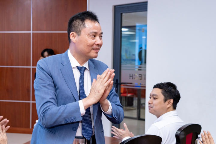 Tân sinh viên HUTECH cùng MC Trác Thuý Miêu bàn chuyện “Làm gì để thích nghi với môi trường Đại học” 40