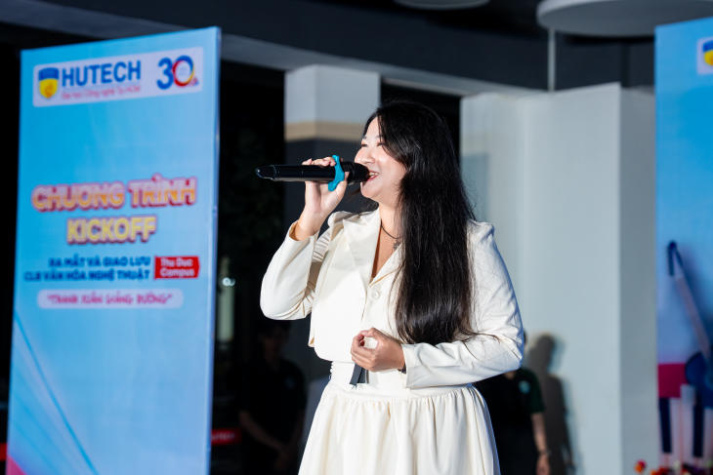 HUTECH ra mắt loạt CLB nghệ thuật, sẵn sàng bùng nổ những hoạt động mới 25