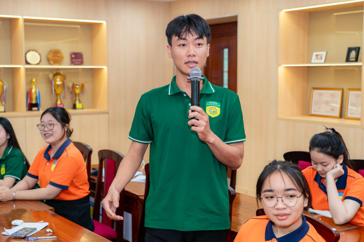 Academic exchange between HUTECH and Gyeongsang National University students on sustainable forest management 62