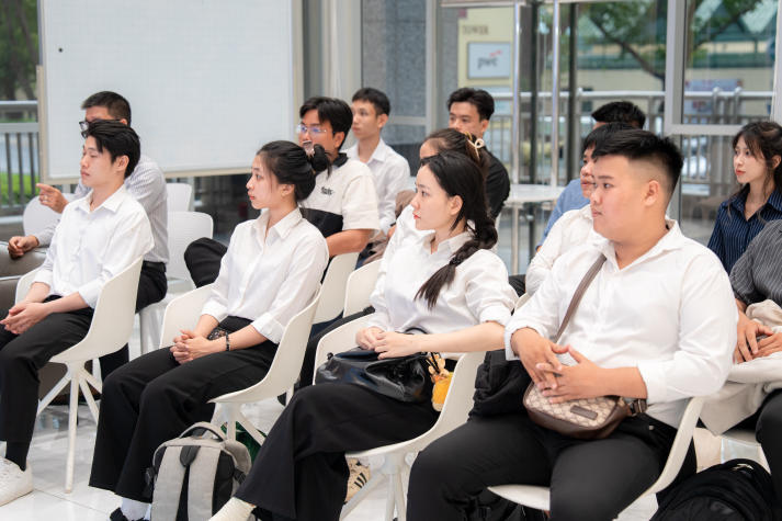 Gần 200 nhóm sinh viên HUTECH trải nghiệm, bồi dưỡng năng lực tại 65 doanh nghiệp 85