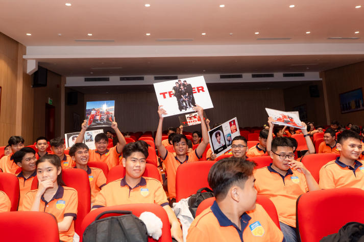 Chào đón tân sinh viên 2025 Viện Văn hóa - Nghệ thuật - Thể thao: Sẵn sàng bứt phá cùng đam mê 104