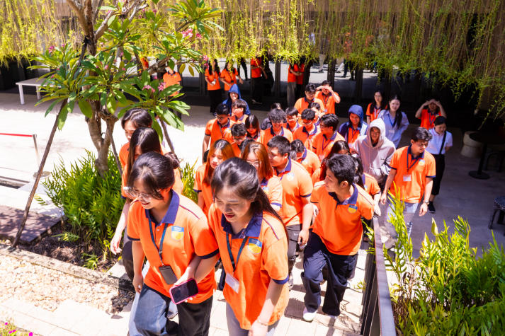 [Ảnh] Kiến tập tại C.P. Việt Nam: Cơ hội cọ xát thực tiễn cho sinh viên ngành Kinh tế quốc tế 85
