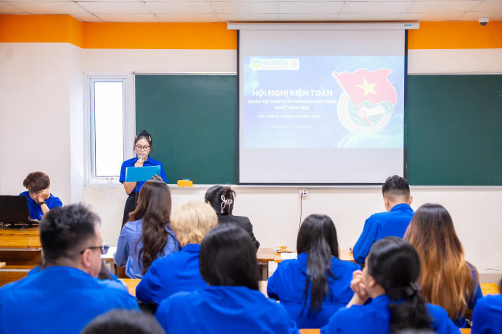 Những gương mặt trẻ góp sức cho chặng hoạt động mới của Đoàn Khoa Nhật Bản học 9