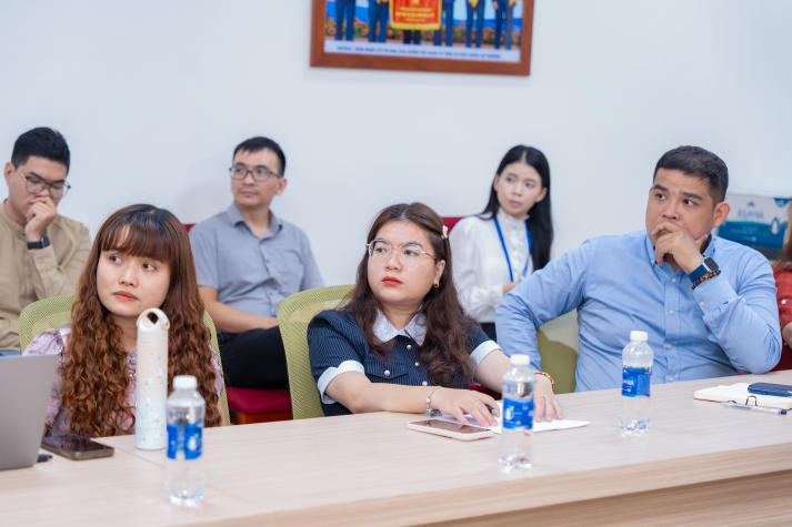 CB-GV-NV Khoa Quản trị kinh doanh tiếp cận hành trình từ ý tưởng nghiên cứu đến công bố quốc tế 67