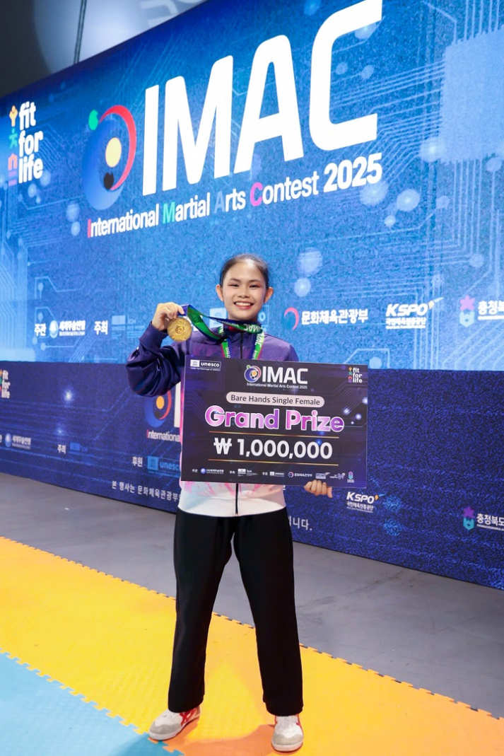 Nữ sinh VJIT Nguyễn Hồng Nhung đạt thành tích nổi bật tại Liên hoan Võ thuật Thế giới 2025 5