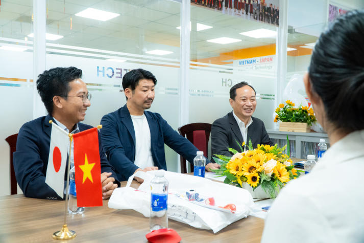 Thắt chặt hợp tác với doanh nghiệp Nhật Bản, VJIT nâng cao cơ hội tiệm cận môi trường làm việc quốc tế cho sinh viên 79