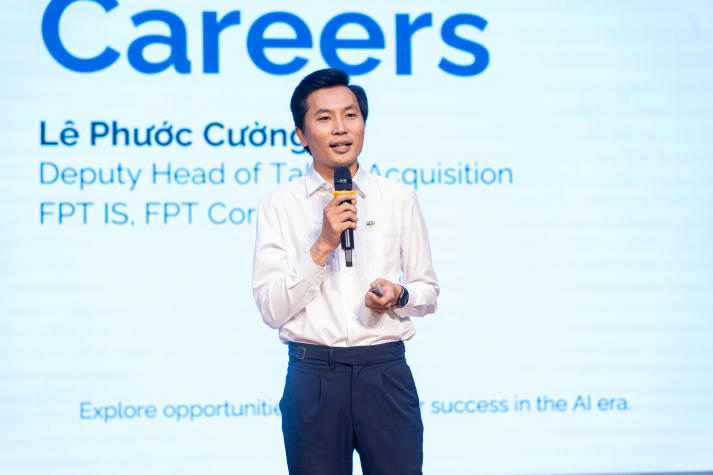 [Video] Khơi nguồn cảm hứng từ công nghệ, tân binh IT-ers HUTECH tự tin bắt đầu hành trình mới 38