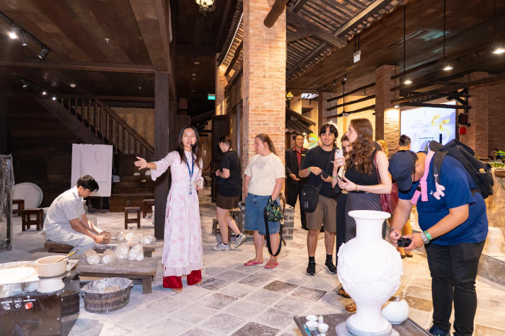 Vietnam Summer Program 2026: I-HUTECH connects students through learning and cultural exchange 74