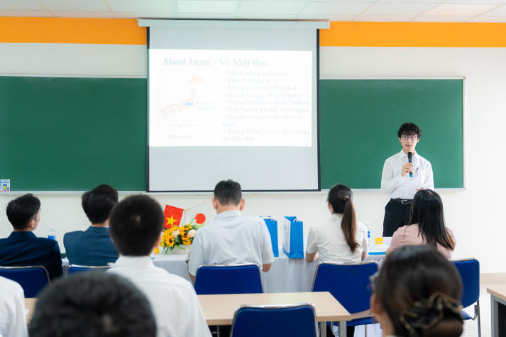 VJIT students explore Japanese culture and technology with Yuwa Co., Ltd. delegation 53