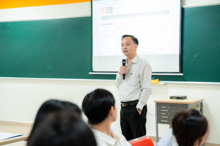 [Video] 10 dấu ấn HUTECH 2025: Khẳng định tầm vóc - Vững bước tương lai 339