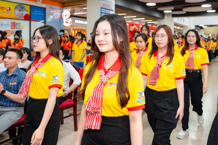 Chiến dịch Xuân tình nguyện HUTECH 2026 chính thức ra quân vào 21/01, lan tỏa tinh thần sẻ chia dịp Tết 29