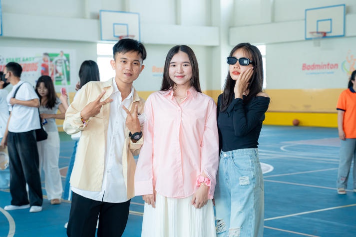 Sẵn sàng trước "giờ G", các sĩ tử 2k6 tự tin hoàn thành tốt kỳ thi tốt nghiệp THPT 99