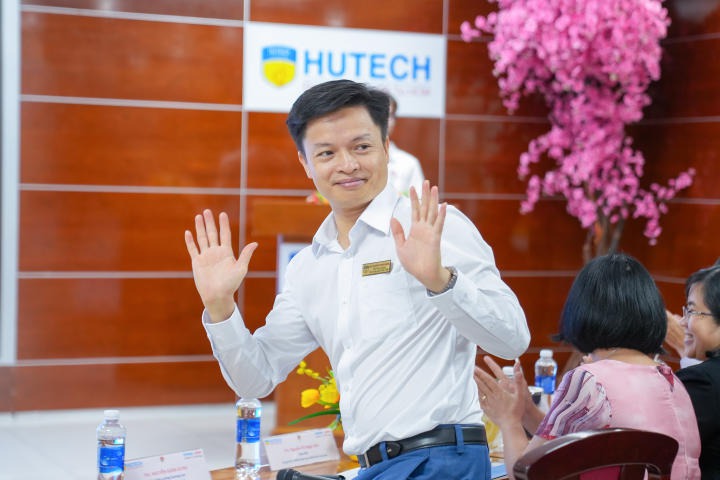 Học sinh các trường THPT chinh phục thử thách phát triển tư duy đổi mới sáng tạo cùng Viện Công nghệ Việt Nhật 18