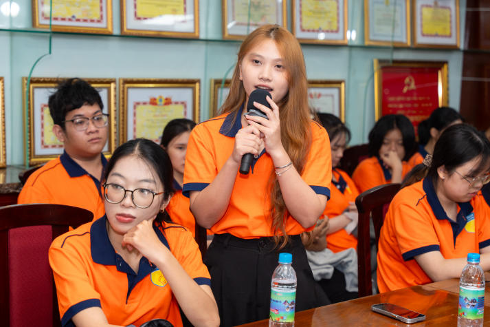 [Video] Tháo gỡ "tơ vò" ngành Thương mại điện tử, sinh viên HUTECH định hình lộ trình nghề nghiệp 70