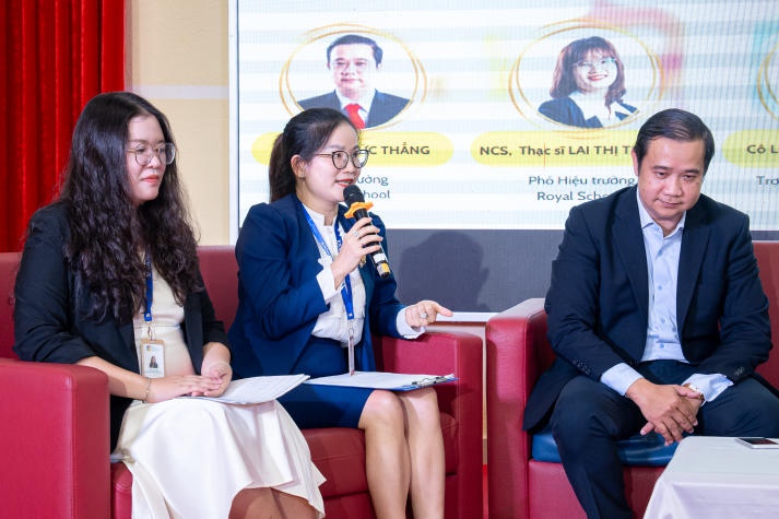 Sinh viên Tâm lý học tìm hiểu việc ứng dụng tâm lý học giáo dục vào thực tế 89