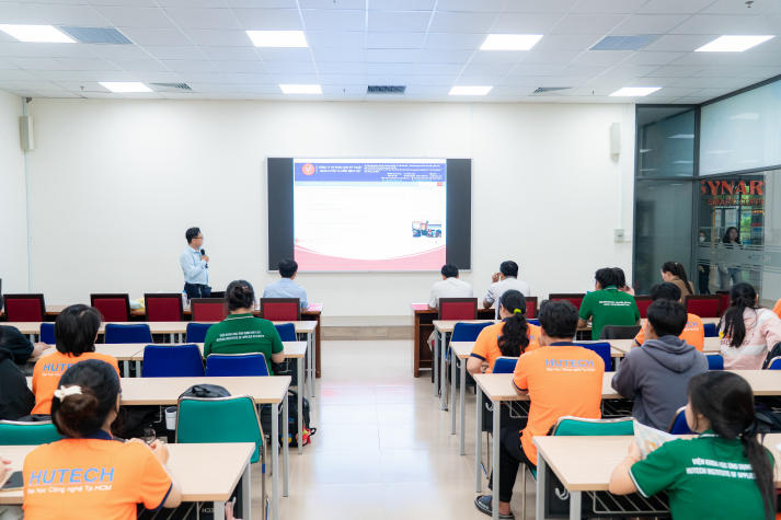 Sinh viên Viện Khoa học Ứng dụng tập huấn an toàn phòng thí nghiệm, chủ động phòng ngừa rủi ro 28