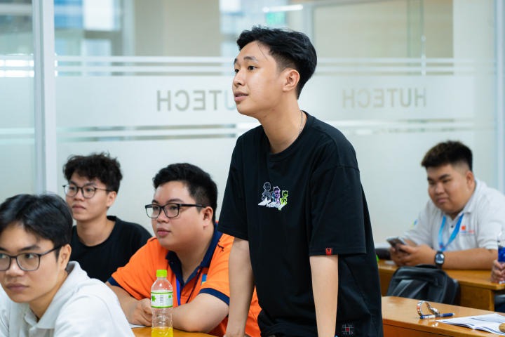 Sinh viên VJIT trau dồi nhiều kiến thức hữu ích tại khóa học kỹ năng chuyên môn cùng Công ty NEC Việt Nam 45