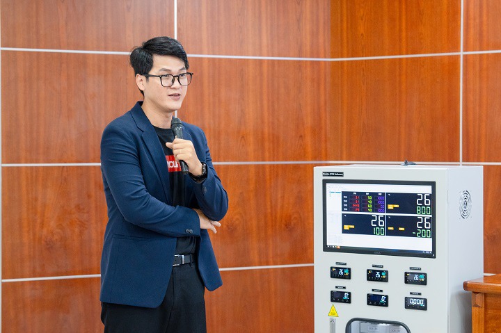 Sinh viên Viện Kỹ thuật HUTECH cập nhật các giải pháp điều khiển nhiệt độ trên nền tảng của Hanyoung Nux 58