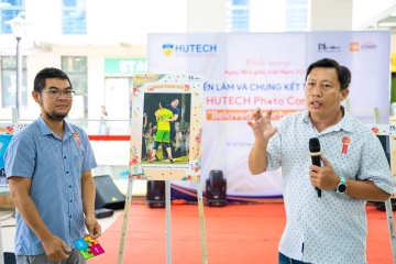 [Video] Hồ Phan Ngọc Anh - sinh viên Khoa Truyền thông và Thiết kế là Quán quân HUTECH Photo Contest “Beloved Teacher 2023” 95