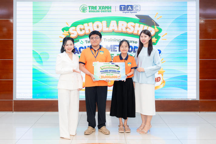 Sinh viên Khoa Tiếng Anh cập nhật xu hướng giảng dạy, định hướng nghề nghiệp thời AI 102