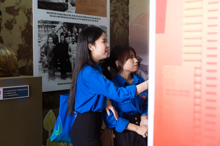 Sinh viên Khoa Quản trị kinh doanh lan tỏa khát vọng tuổi trẻ qua vòng Chung kết “Sinh viên với tư tưởng Hồ Chí Minh” 48