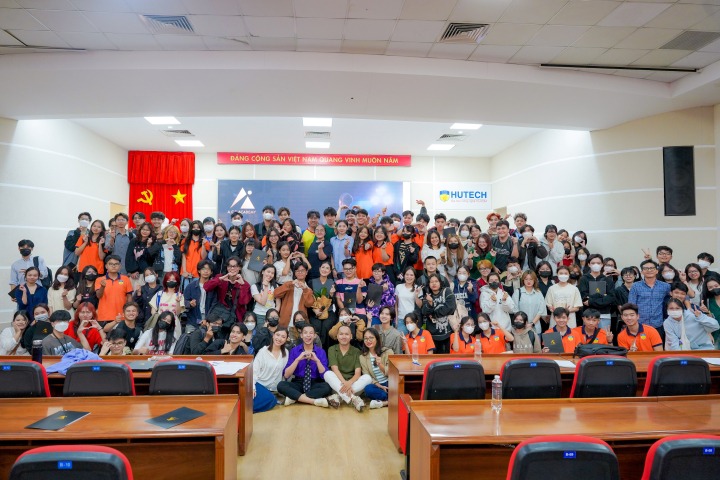 [Video] Sinh viên Khoa Truyền thông & Thiết kế HUTECH tìm hiểu kỹ thuật và chỉ đạo diễn xuất trong phim cùng đạo diễn Kathy Uyên 63