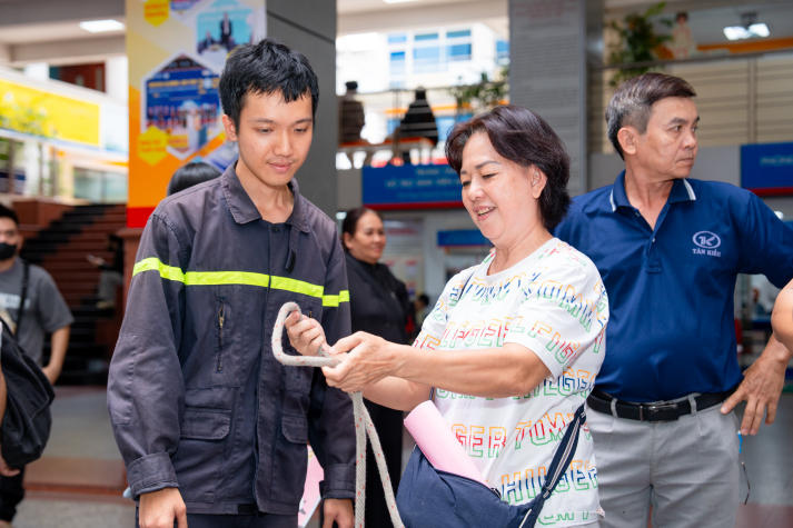 [Video] Đội CC&CNCH KV16 tăng cường giáo dục pháp luật và kỹ năng ứng phó hỏa hoạn 109