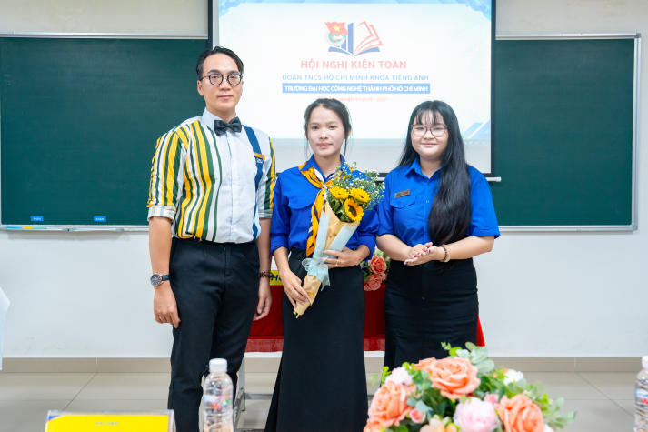 Đoàn Khoa Tiếng Anh kiện toàn nhân sự, tiếp sức cho nhiệm kỳ 2025-2027 44