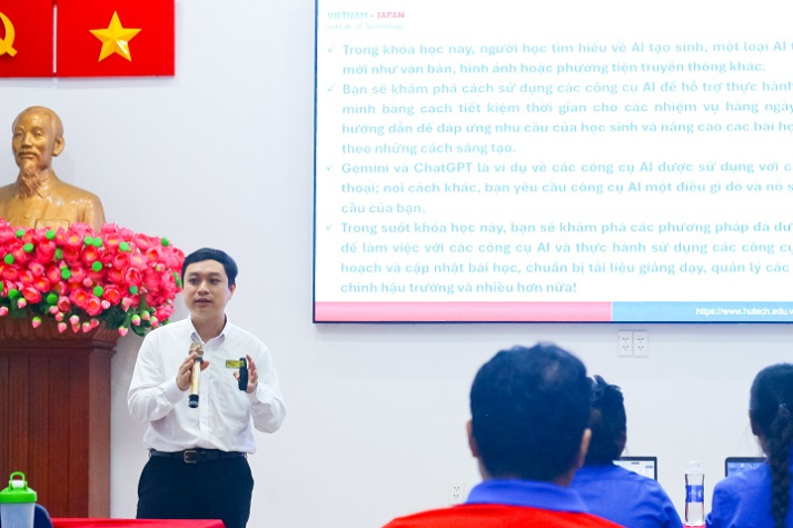 TS. Hà Minh Tuấn - Phó Viện trưởng VJIT tập huấn sử dụng AI cho Cán bộ - Giáo viên - Công nhân viên ngành Giáo dục phường Thạnh Mỹ Tây 22