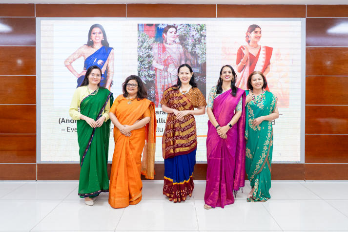 HUTECH faculty and staff explore Bhagavad Gita leadership philosophy and traditional Indian culture 106