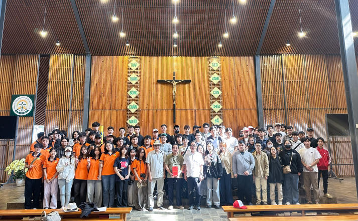 Qua lăng kính kiến trúc Đà Lạt, sinh viên Khoa Kiến trúc - Mỹ thuật mở rộng góc nhìn thiết kế 45