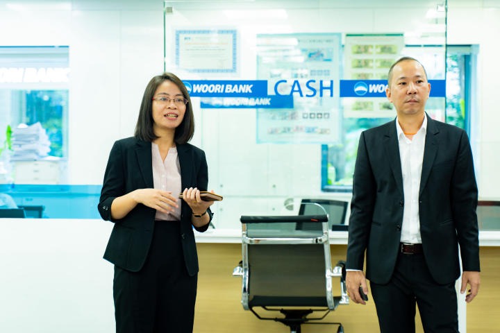Sinh viên ngành Tài chính - Ngân hàng tham quan Woori Bank - Việt Nam 75