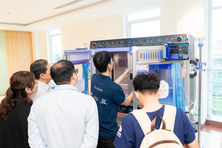 Sinh viên Khoa Thú y chuẩn hóa tư duy chẩn đoán và vận hành phòng khám 98