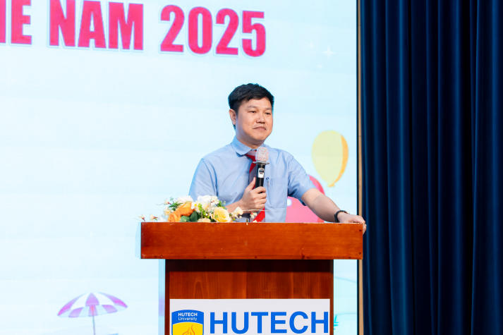 Đoàn - Hội HUTECH tổng kết hành trình cống hiến, phát huy tinh thần xung kích trong mùa hè 2025 80
