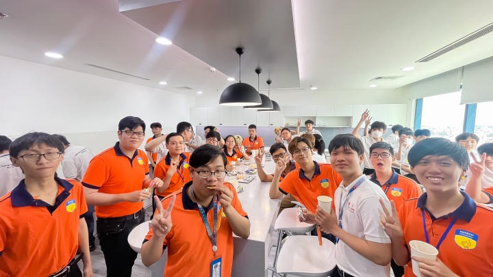Sinh viên ngành Công nghệ thông tin VJIT tham quan Công ty DXC Việt Nam 22