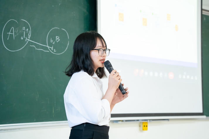 Sinh viên Khoa Công nghệ thông tin “trình làng” nhiều phần mềm có tính ứng dụng cao tại cuộc thi HDBank Hackathon 2023 36