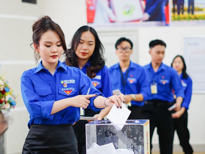 Kỳ vọng vươn xa tại Đại hội Đại biểu Đoàn TNCS Hồ Chí Minh lần V của Khoa Quản trị Du lịch - Nhà hàng - Khách sạn 159