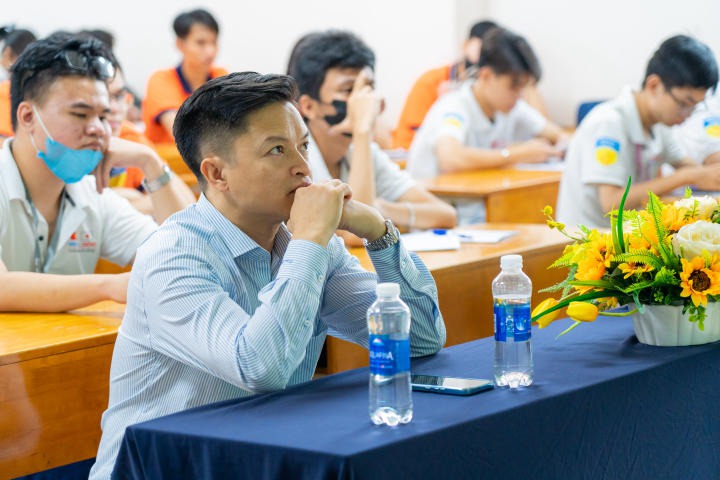 Sinh viên VJIT trau dồi nhiều kiến thức hữu ích tại khóa học kỹ năng chuyên môn cùng Công ty NEC Việt Nam 29