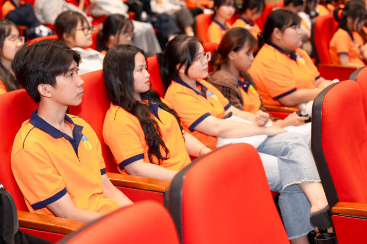 [Hướng nghiệp 2026] Học Kế toán trong thời đại số: Linh động và thực tế là chìa khóa 56