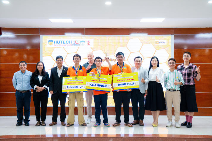 HUTECH Spelling Bee 2025: “Đấu trường từ vựng” của những bản lĩnh trẻ 88