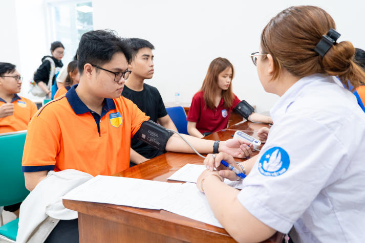 Tuổi trẻ HUTECH lan tỏa yêu thương qua Ngày hội Hiến máu tình nguyện trong Tháng thanh niên 2026 52